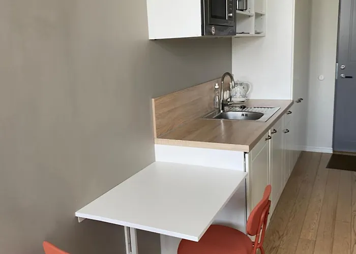 Mere Puiestee * Tallin